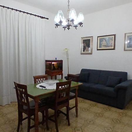 Ferienwohnung "Da Katia" Sciacca Zimmer foto